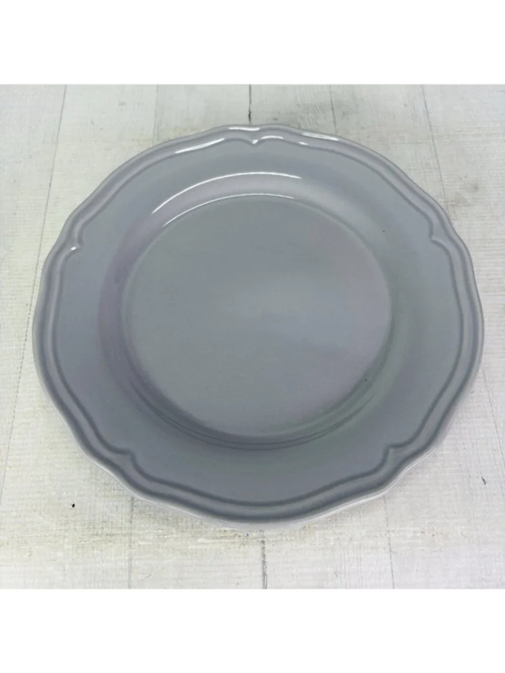 Ikea of Sweden ARV GRAY 15541 Scalloped Portugal Earthenware Dinner Plates Set 4